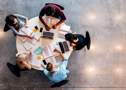 circlular table with 5 people